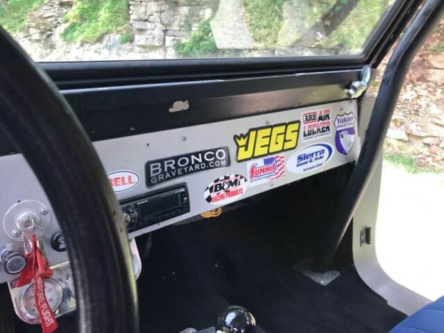 1967 Ford Bronco V8 - photo 12