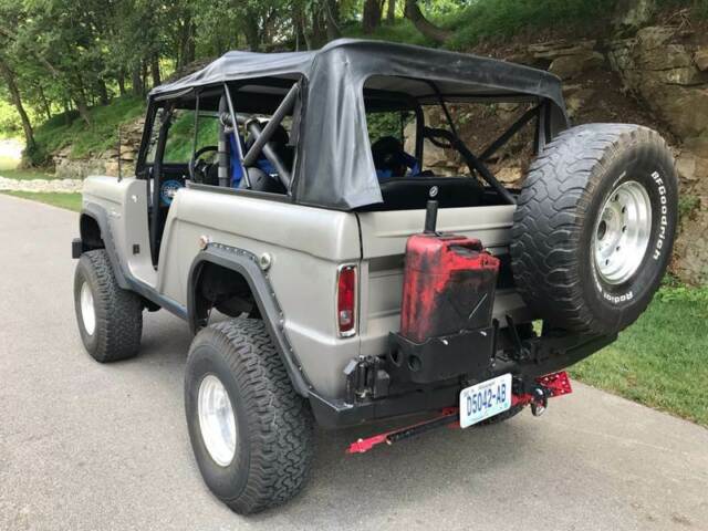 1967 Ford Bronco V8 - photo 4
