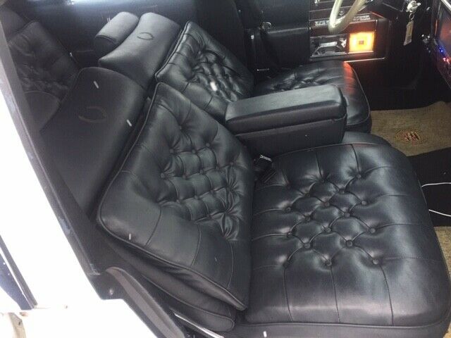 1987 Cadillac Fleetwood - photo 7