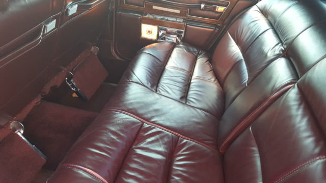 1977 Cadillac Fleetwood - photo 4