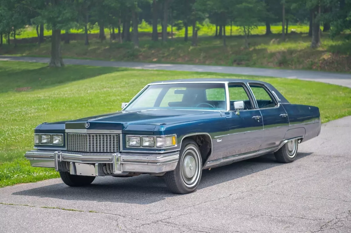 BROUGHAM ULTRA RARE FACTORY DRIVER + PASSENGER AIR BAG CAR, 2 OWNER, BARN FIND ! 1975 Cadillac Fleetwood