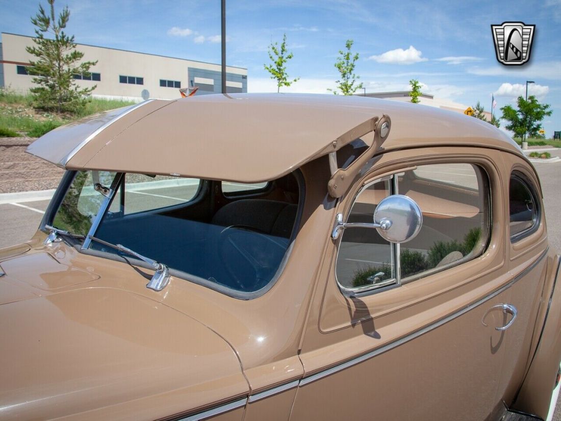 1940 Packard 110 Business Coupe - photo 11