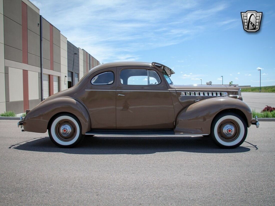 1940 Packard 110 Business Coupe - photo 7