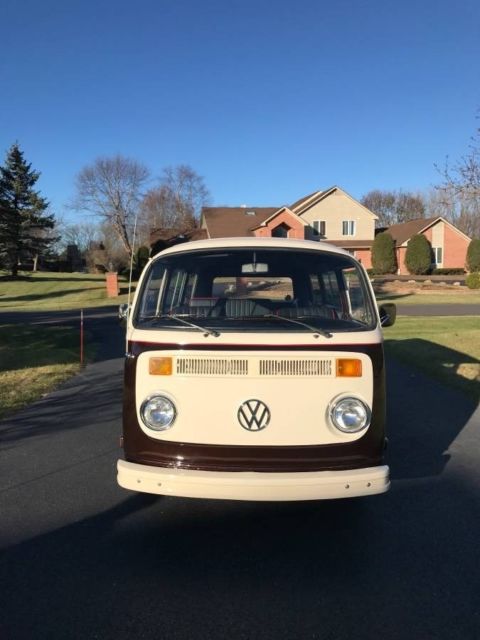 1977 Volkswagen Bus/Vanagon -CRUISE N STYLE - SEE VIDEO - photo 2