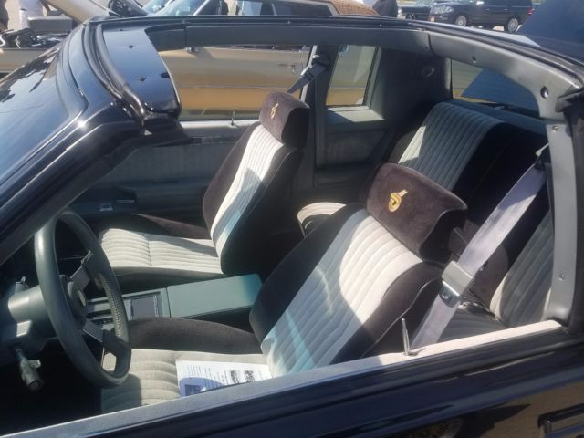1986 Buick Grand National Black - photo 4
