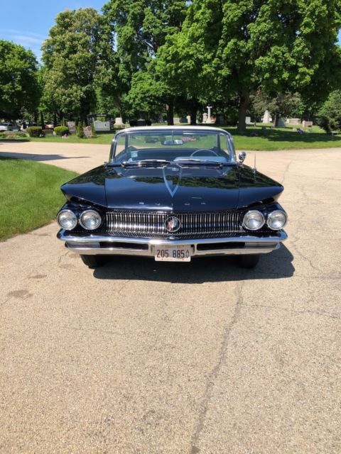 1960 Buick Invicta - photo 2