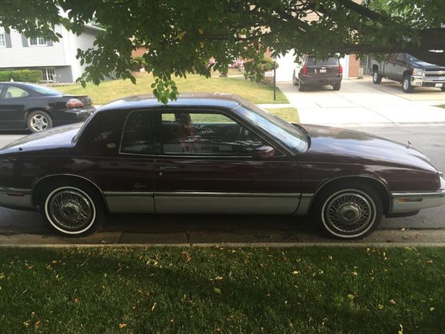 1991 Buick Riviera - photo 2