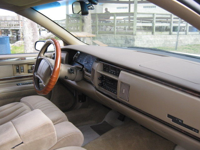 1994 Buick Roadmaster Estate - photo 3