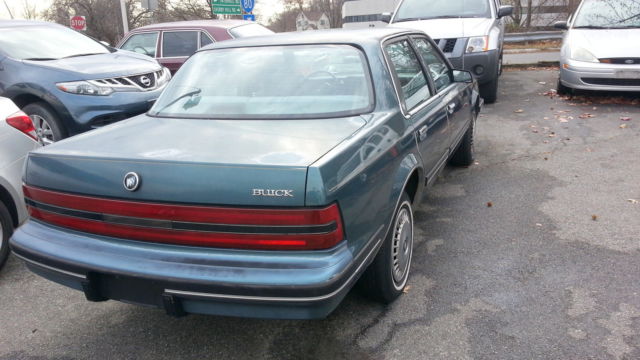 1992 Buick Century Special - photo 3