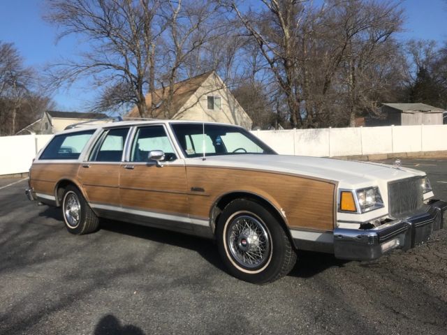 1986 Buick Electra Estate wagon
