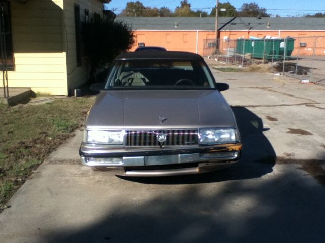 1989 Buick Park Avenue Electra Sedan - photo 3