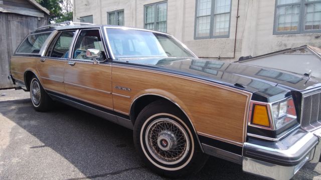 1990 Buick Estate Wagon - photo 4