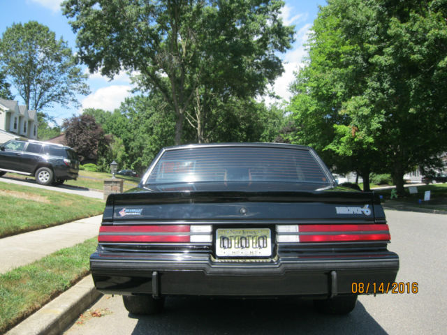 1987 Buick Grand National - photo 2