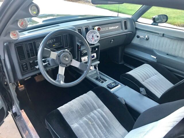 1987 Buick Grand National - photo 2