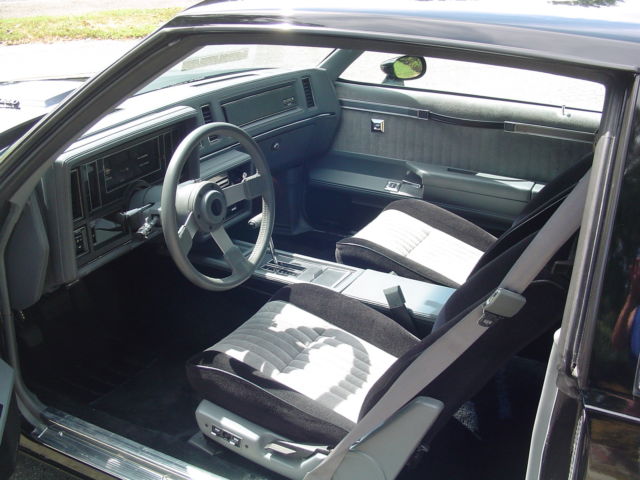 1986 Buick Grand National - photo 2