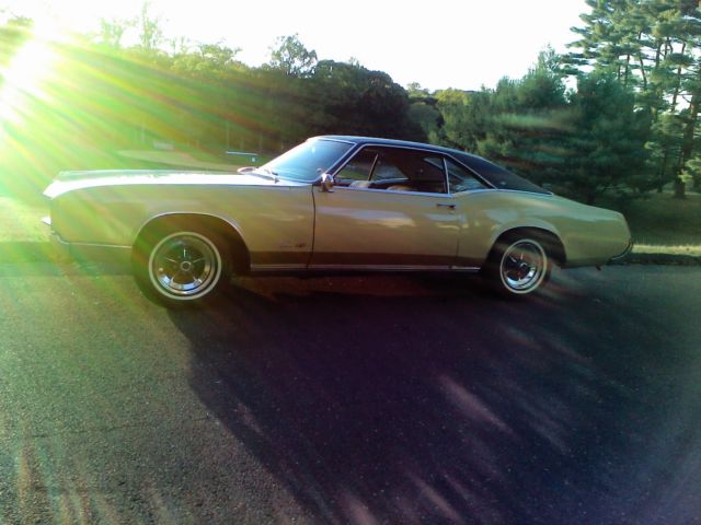 Buick Grand Sport 1967 Buick Riviera Grand Sport