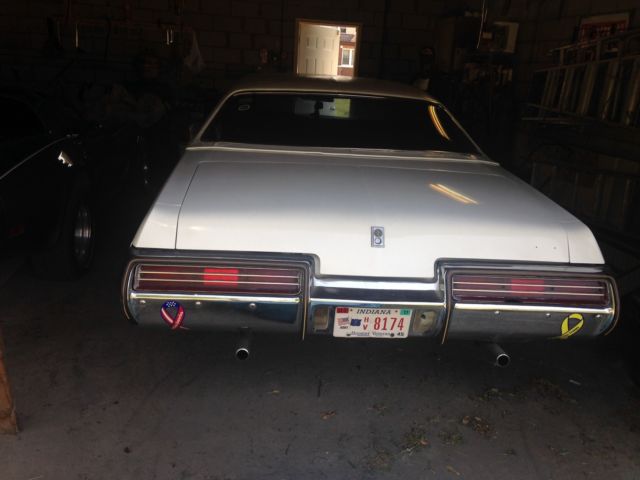 1973 Buick LeSabre silver - photo 4