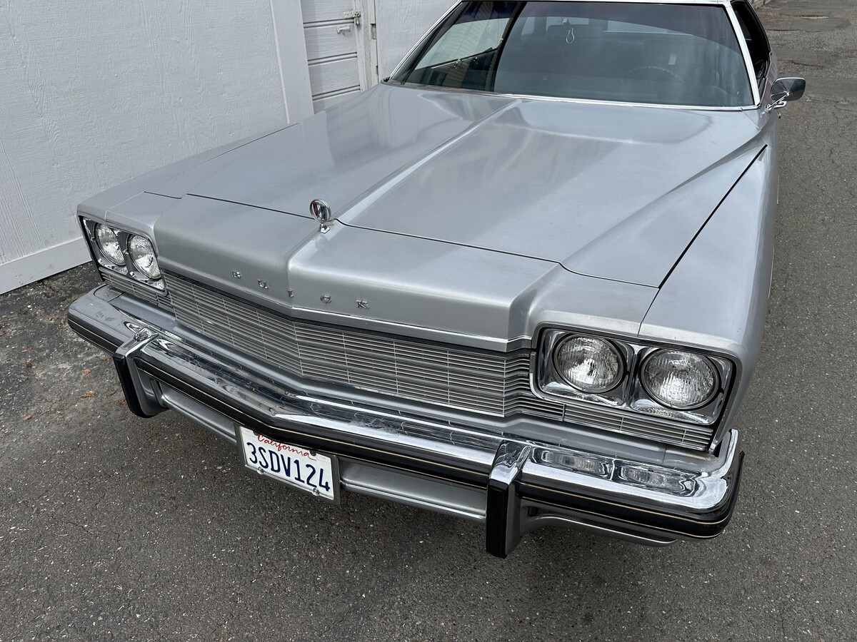 1975 Buick 4 door hardtop - photo 10