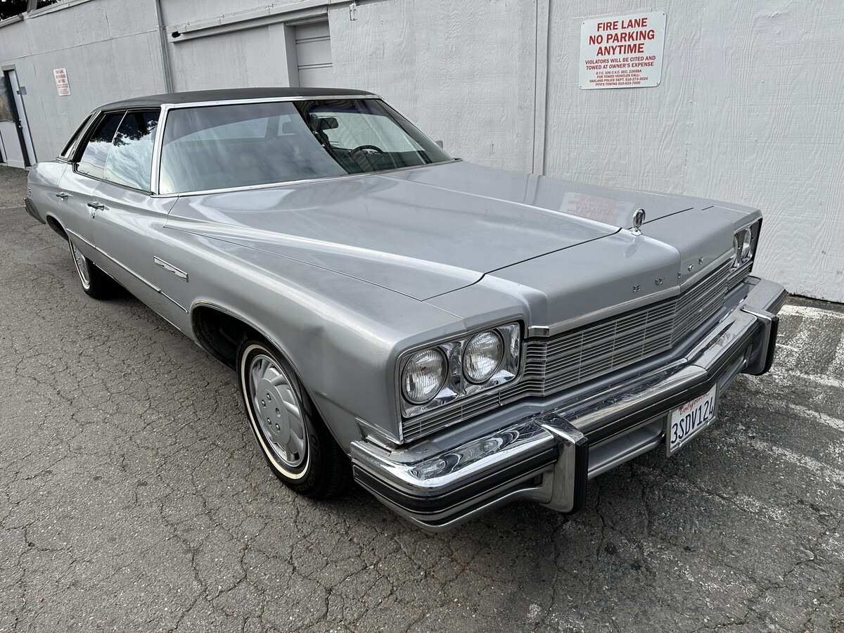 1975 Buick 4 door hardtop - photo 11