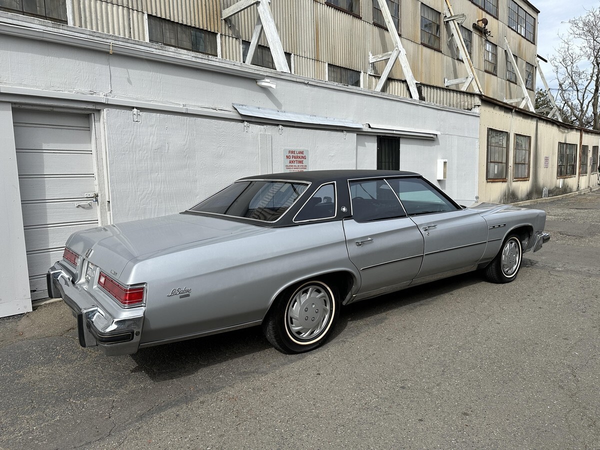 1975 Buick 4 door hardtop - photo 13