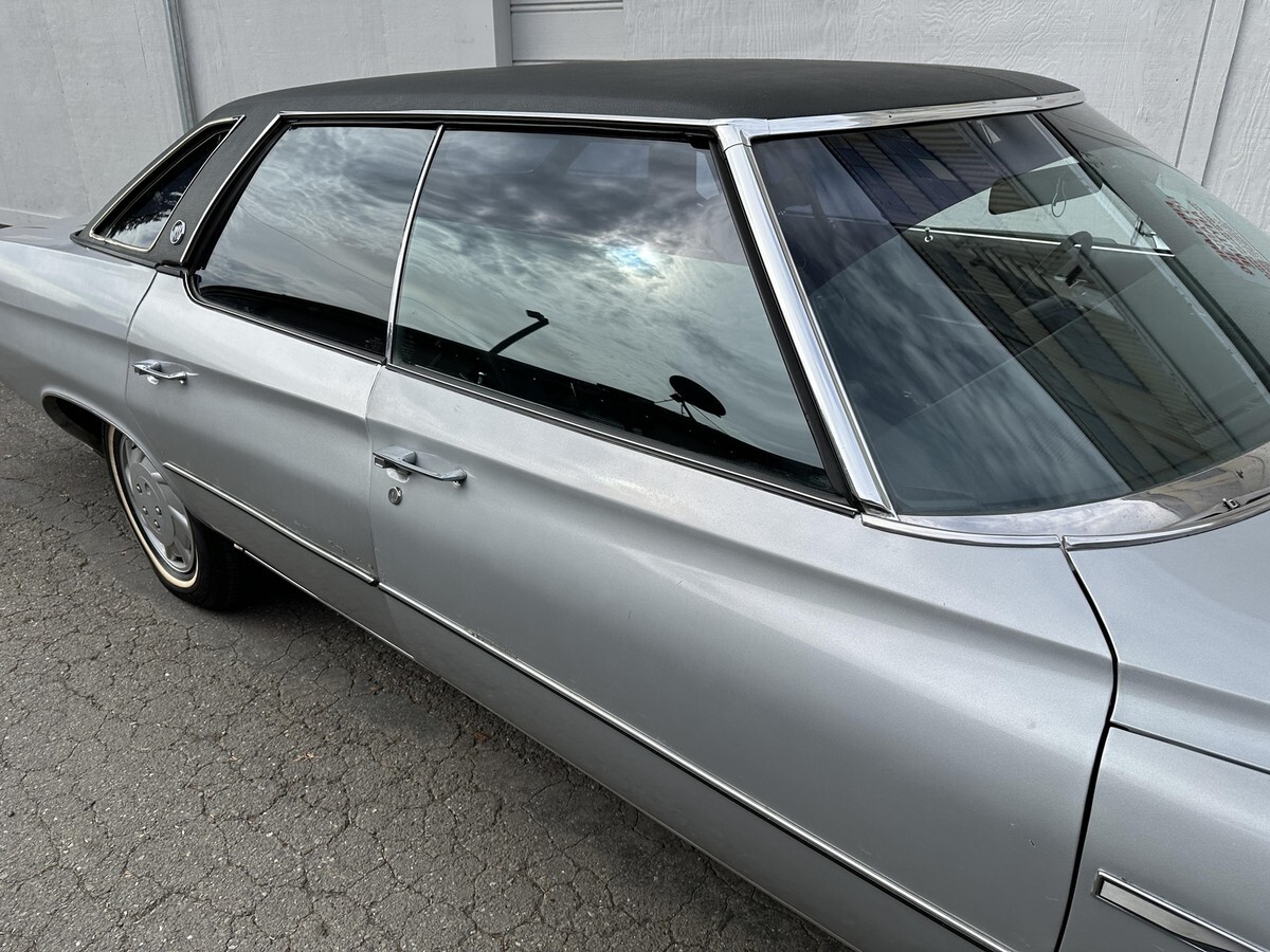 1975 Buick 4 door hardtop - photo 7