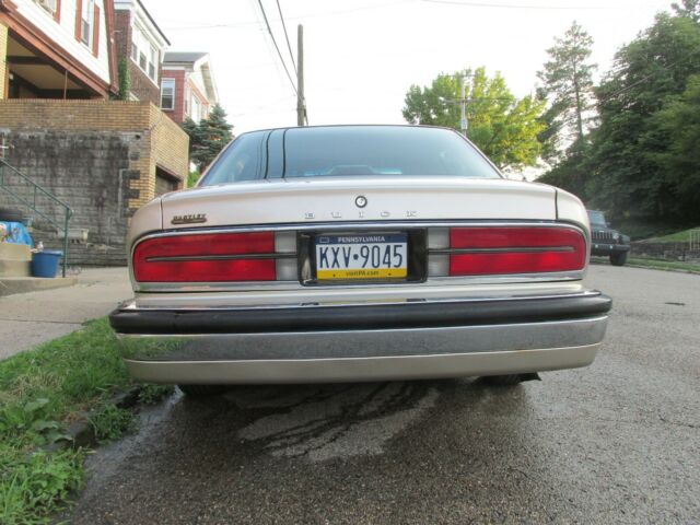 1993 Buick Park Avenue - photo 13