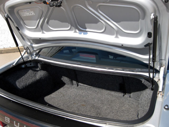 1989 Buick Reatta - photo 8