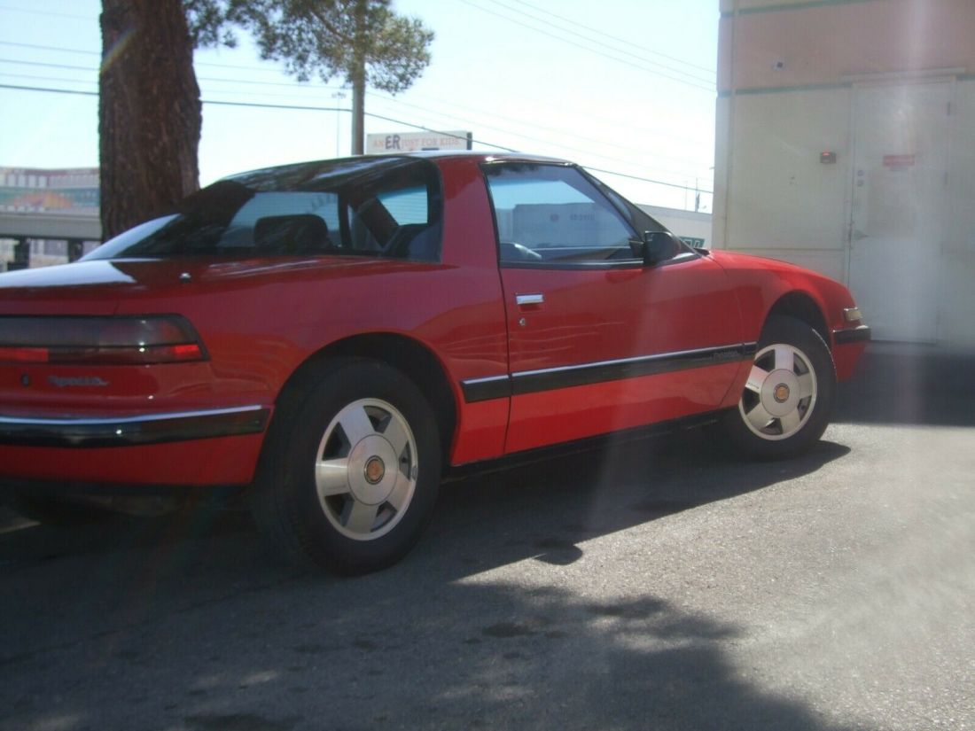 1990 Buick Reatta - photo 13