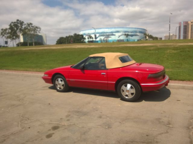1990 Buick Reatta