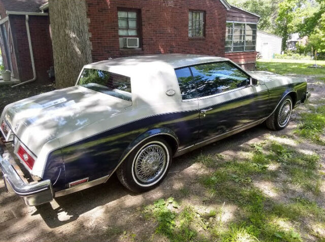 1980 Buick Riviera Two tone grey and blue - photo 2