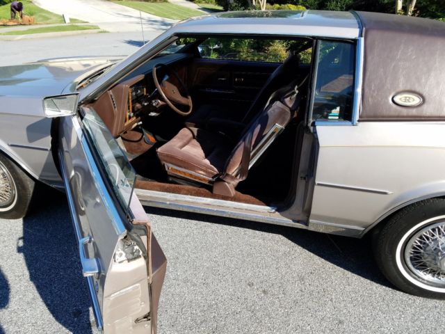1984 Buick Riviera - photo 5