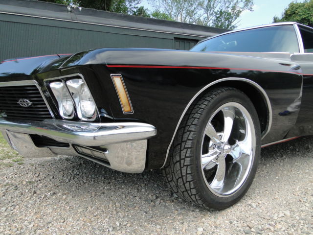 1971 Buick Riviera GC - photo 2