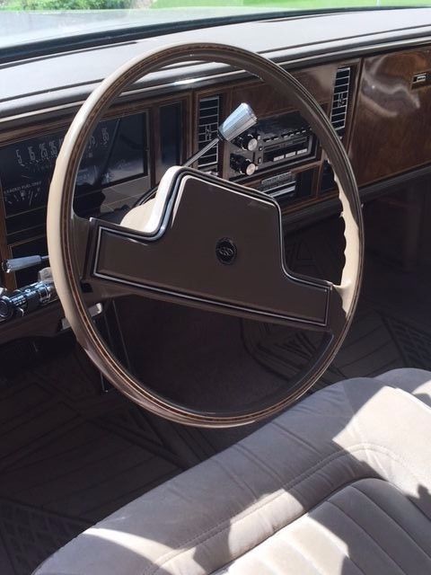 1985 Buick Riviera - photo 10