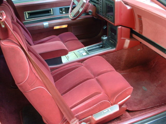 1987 Buick Riviera CARRIAGE ROOF - photo 4