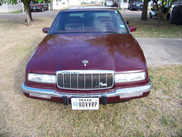 1992 Buick Riviera TOP OF THE LINE - photo 10