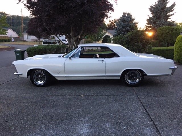 1965 Buick Riviera 2dr HT. - photo 3