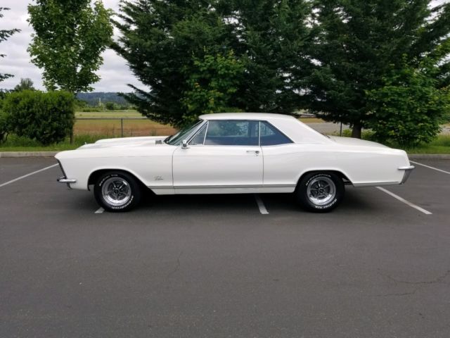 1965 Buick Riviera 2dr HT. - photo 8