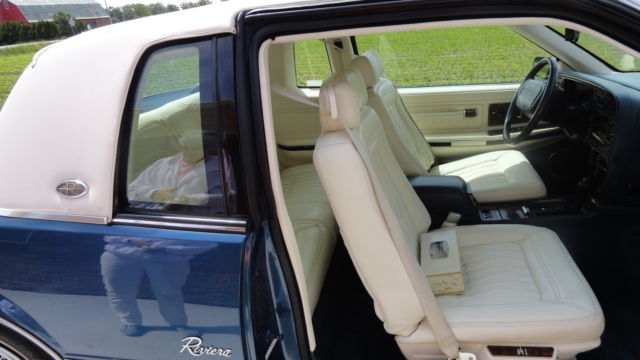 1992 Buick Riviera - photo 7