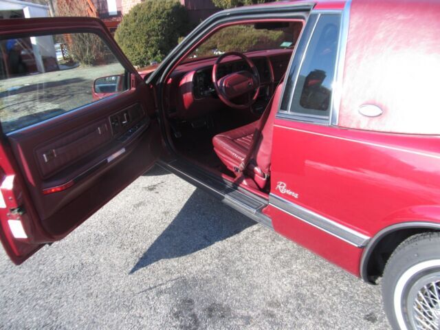 1992 Buick Riviera - photo 13
