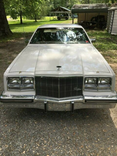 1980 Buick Riviera - photo 3