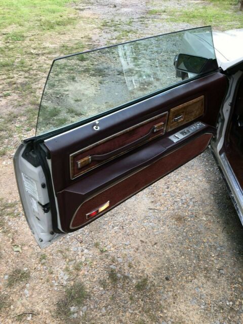 1980 Buick Riviera - photo 6