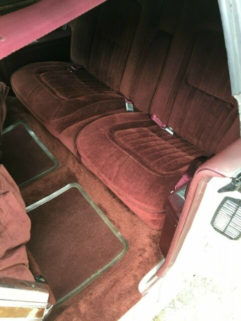 1980 Buick Riviera - photo 9