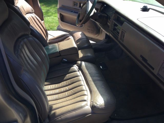 1994 Buick Roadmaster Estate Wagon - photo 8