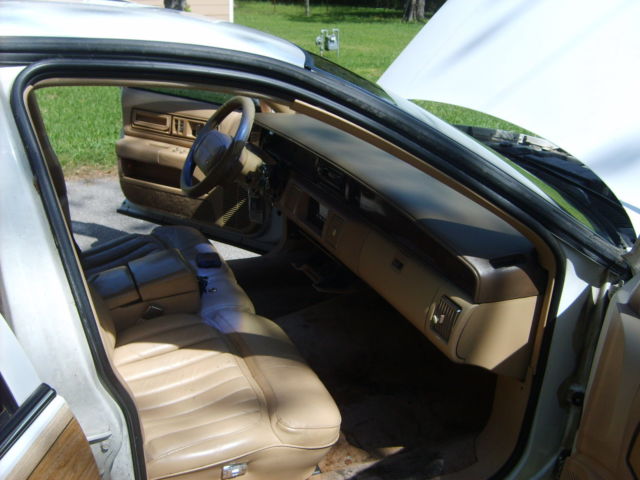 1992 Buick Roadmaster - photo 13