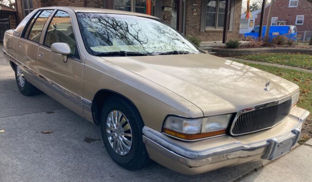 1994 Buick Roadmaster - photo 7