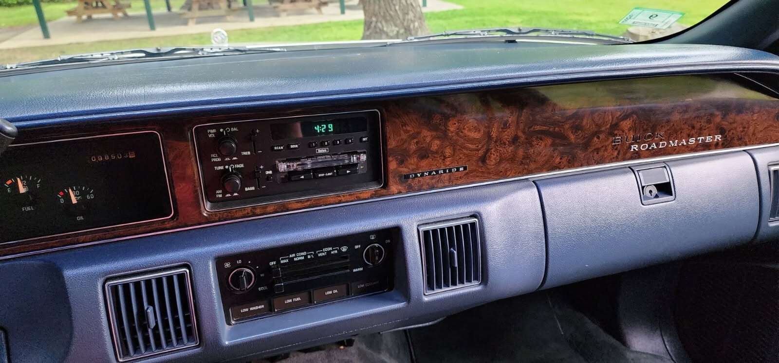 1992 Buick Roadmaster - photo 7