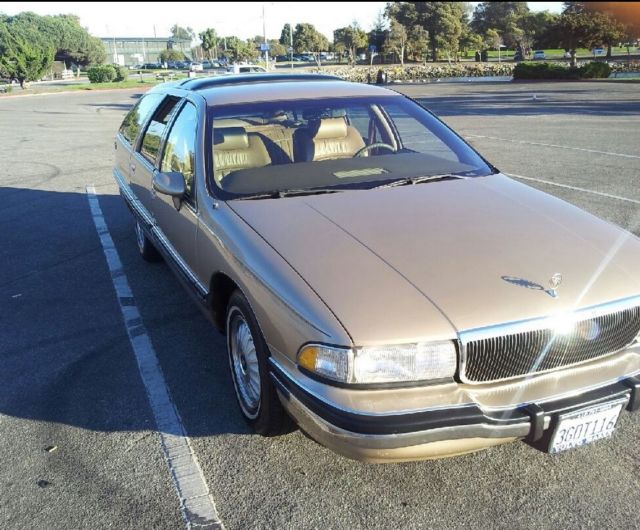 1993 Buick Roadmaster wagon - photo 2