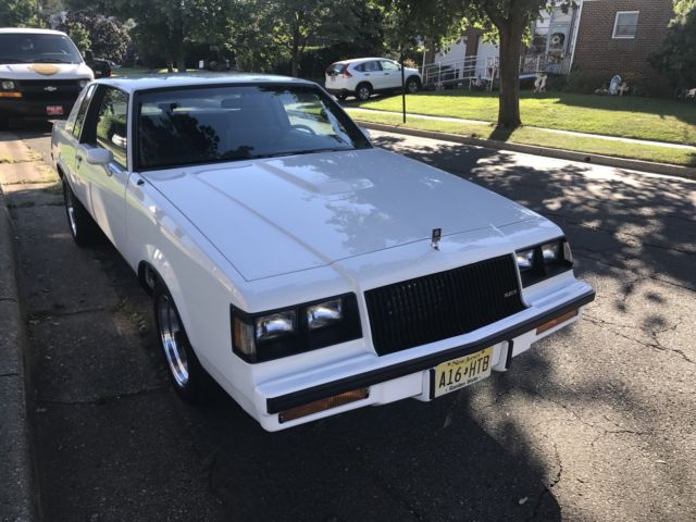 1987 Buick Regal Grand National Coupe 2-Door - photo 4