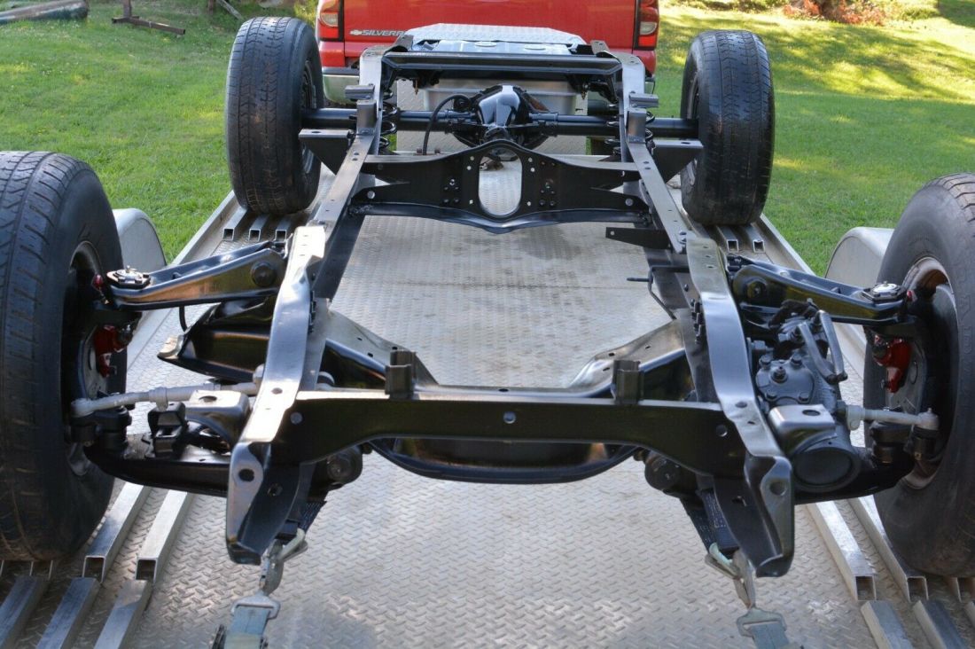 1966 Chevrolet C-10 SHORT WHEEL BASE FRAME - photo 3