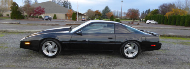 1982 Pontiac Firebird Trans Am Coupe 2-Door - photo 12